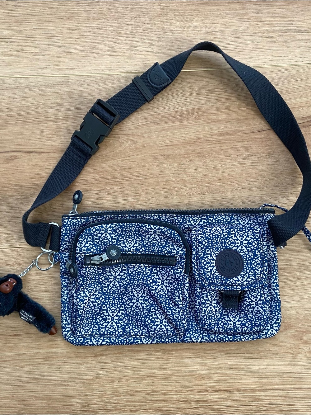 Kipling Navy and White Geometric Crossbody Belt Bag Charm Included